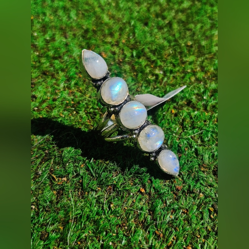 NWT Rainbow Moonstone Handmade 925 Sterling Silver